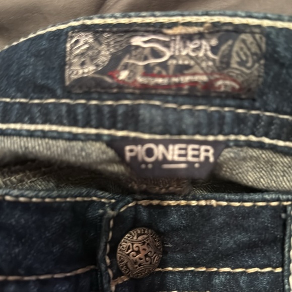 Silver jeans - Picture 8 of 9